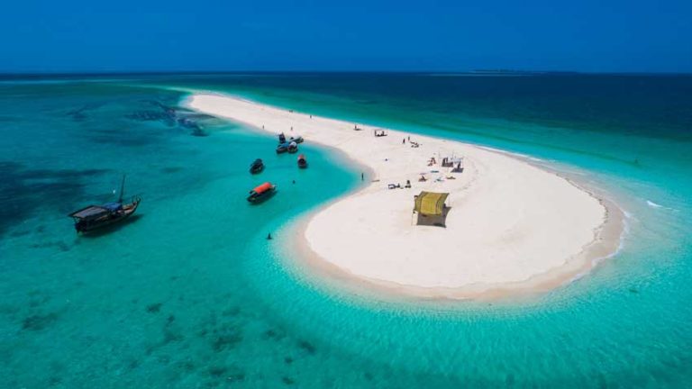Sandbank Zanzibar 1