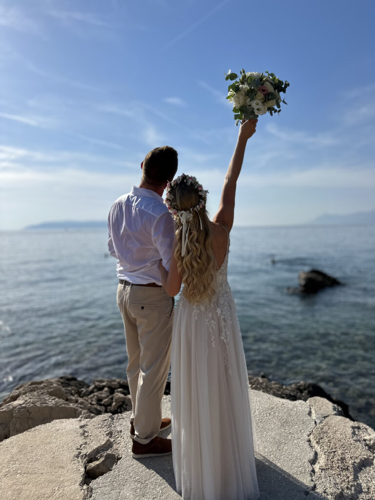 Ślub Chorwacji w wersji klubu plażowego BOHO w Makarskiej