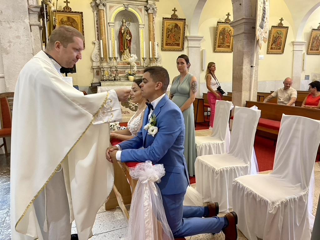 Ślub kościelny w Chorwacji - Primosten 5 Ślub w Chorwacji, Ślub kościelny Primosten