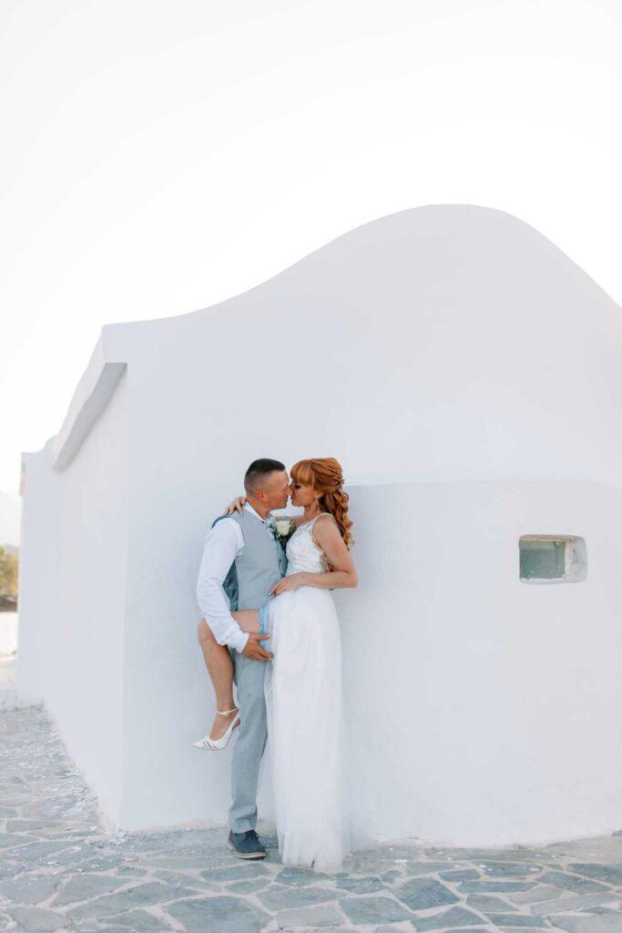 Ślub w Grecji 41 Ślub na Krecie przed grecką kapliczką