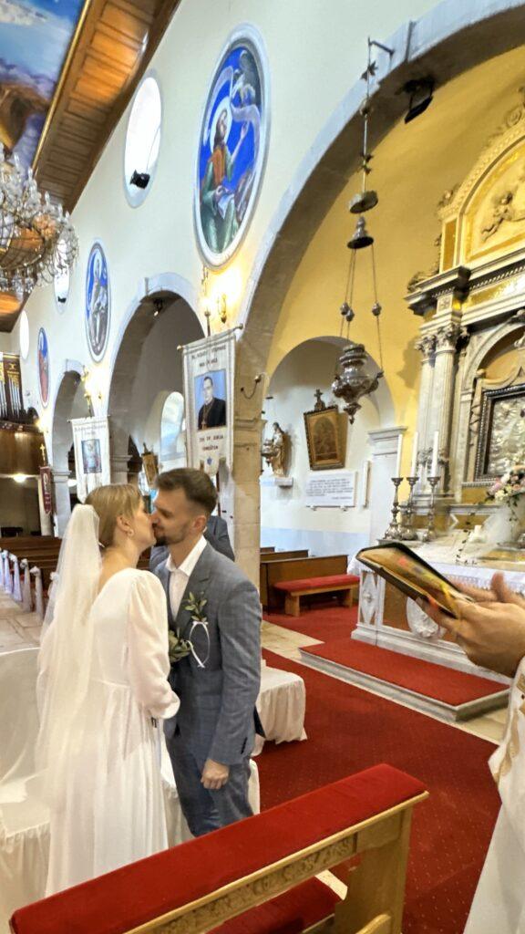 Ewelina i Mateusz - ślub w Chorwacji, w Primošten